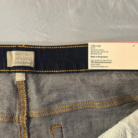 Dark Blue Women's Jeans - Picture 4 of 7